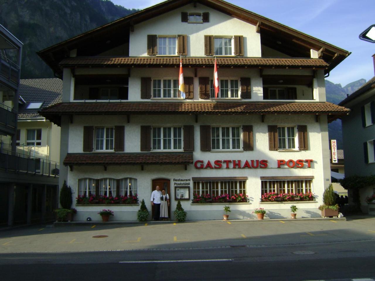 Gasthaus Post Muotathal エクステリア 写真